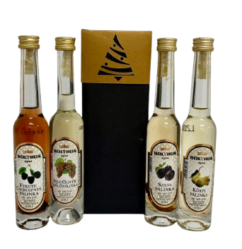 Bolyhos ágyas pálinkaválogatás karácsonyi dobozban